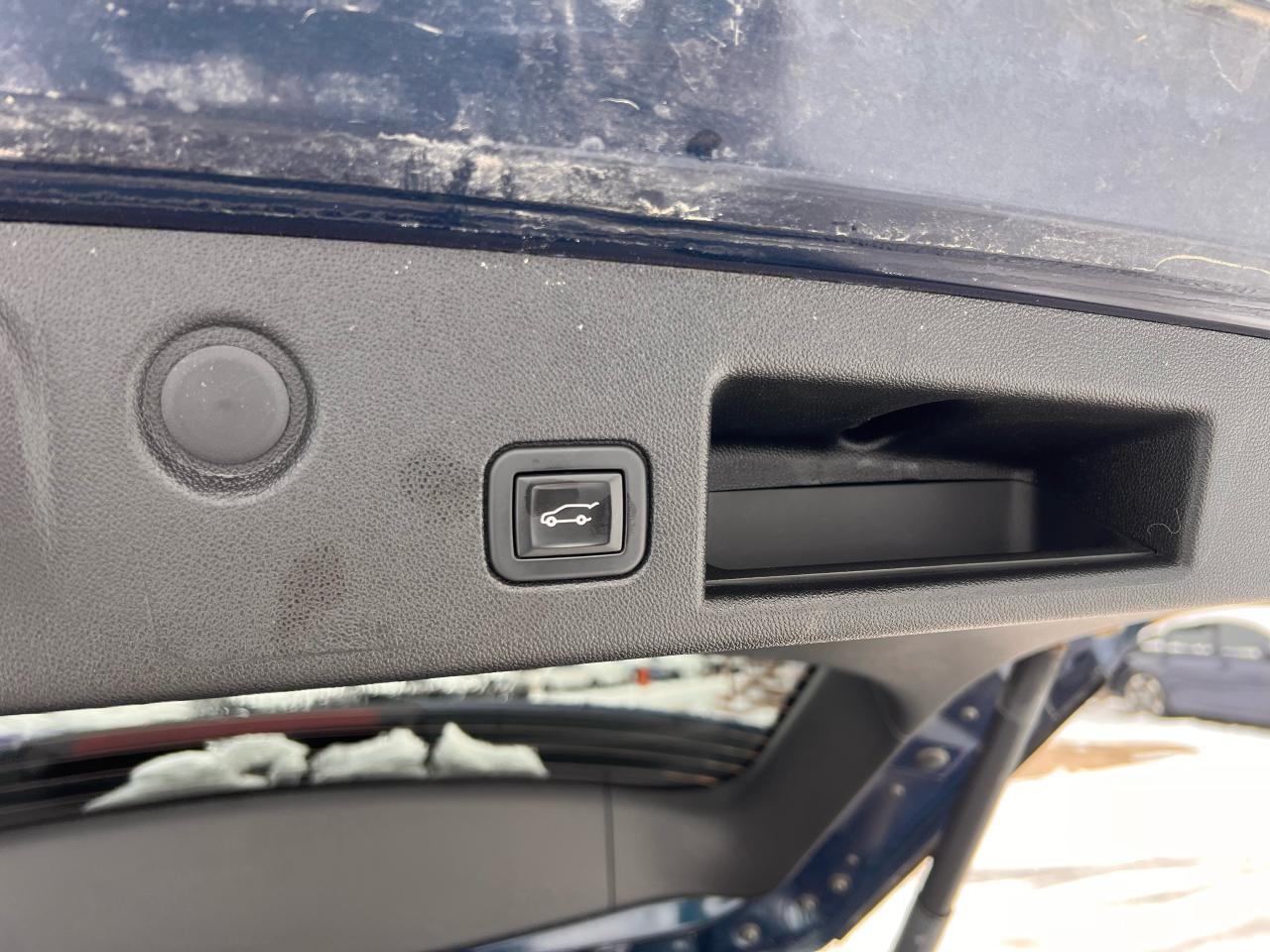 2021 Chevrolet Equinox LT Photo