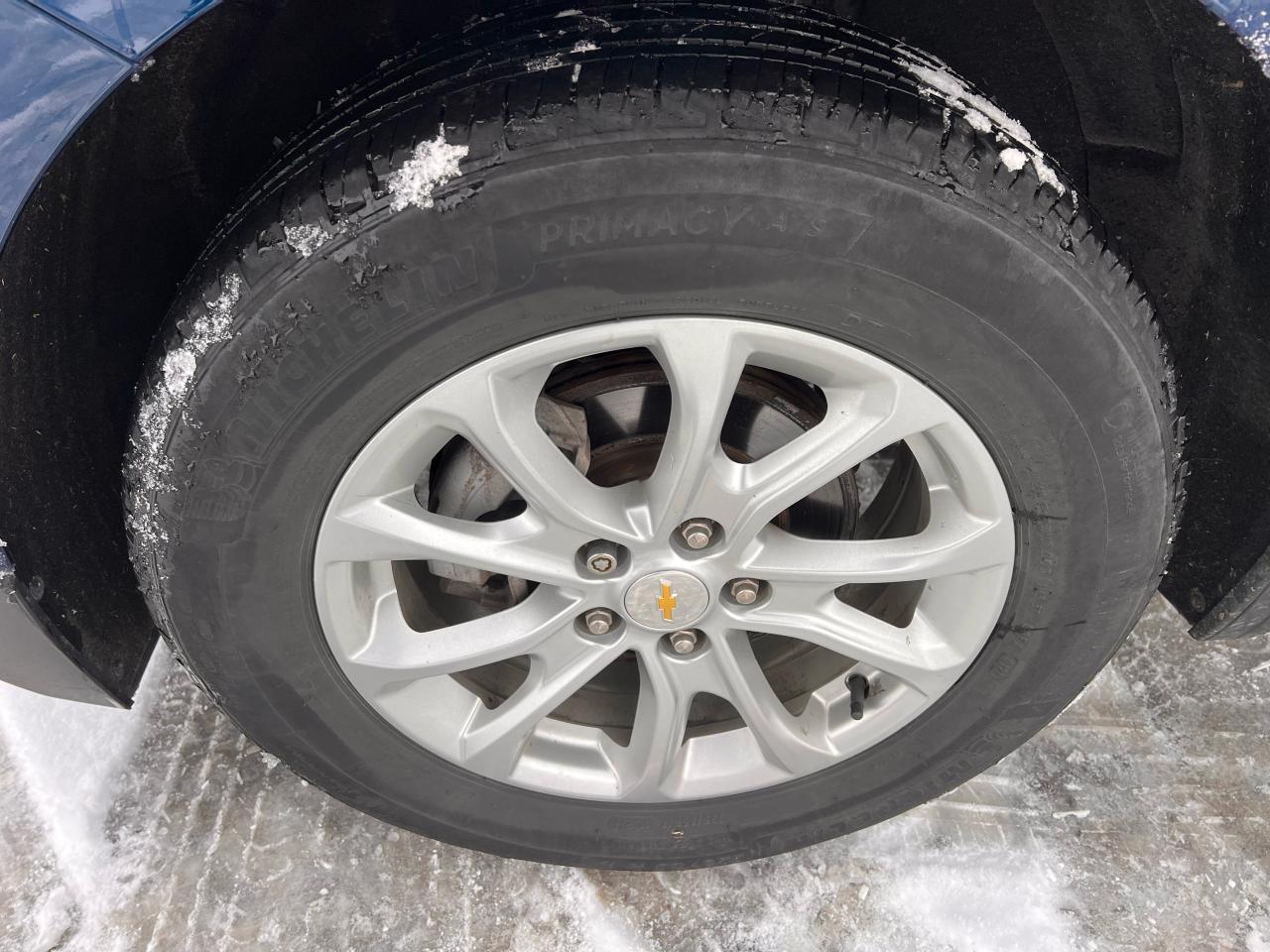 2021 Chevrolet Equinox LT Photo