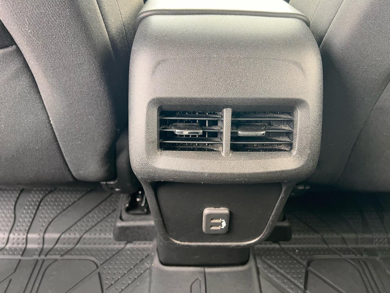 2021 Chevrolet Equinox LT Photo