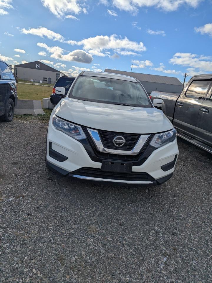 2020 Nissan Rogue SV - Photo #1
