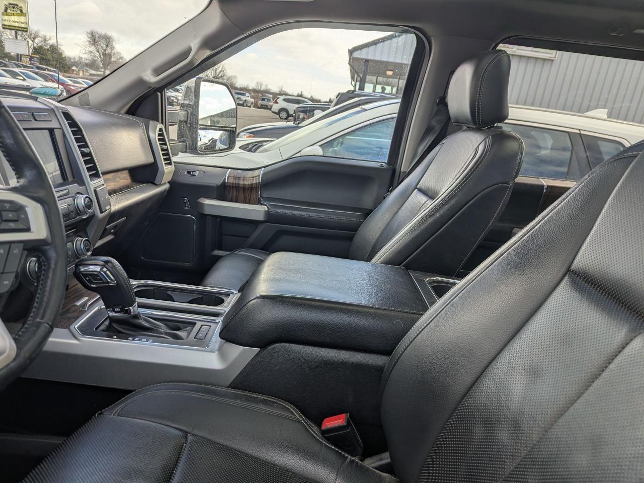 2018 Ford F-150 LARIAT**** LONG BOX * CREW CAB ** RARE Photo2