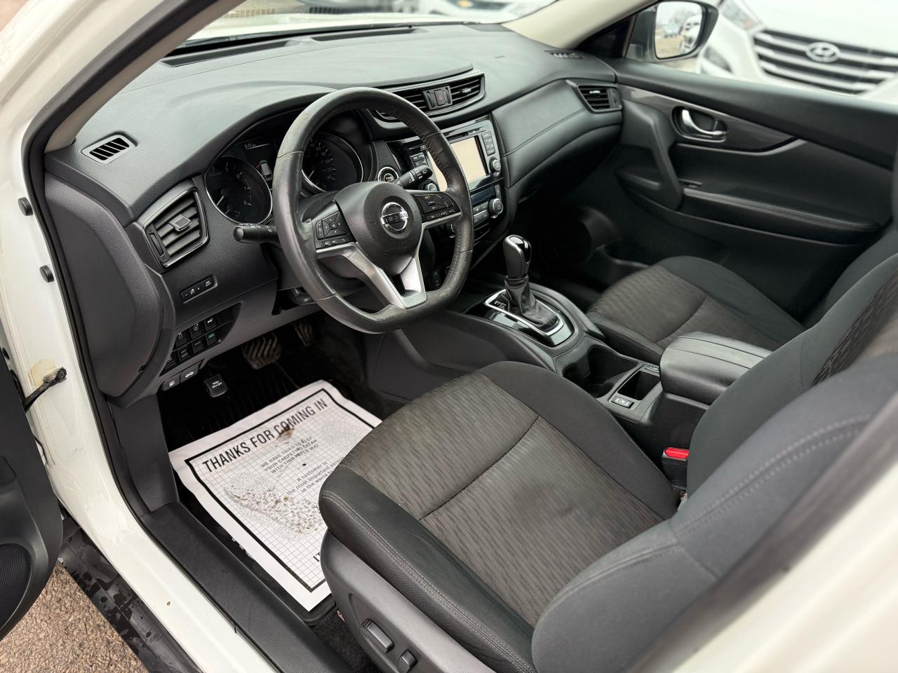 2017 Nissan Rogue S Photo