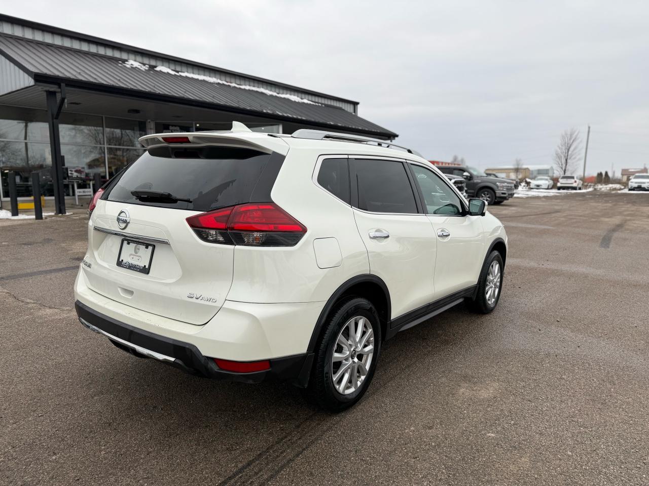 2017 Nissan Rogue S Photo