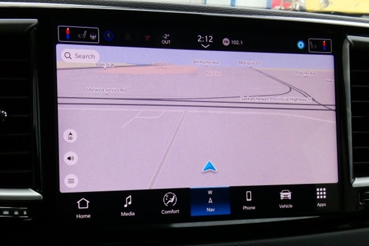 2024 Chrysler Grand Caravan SXT 2WD w/Htd cloth, Htd wheel, NAV, BUC - Photo #14