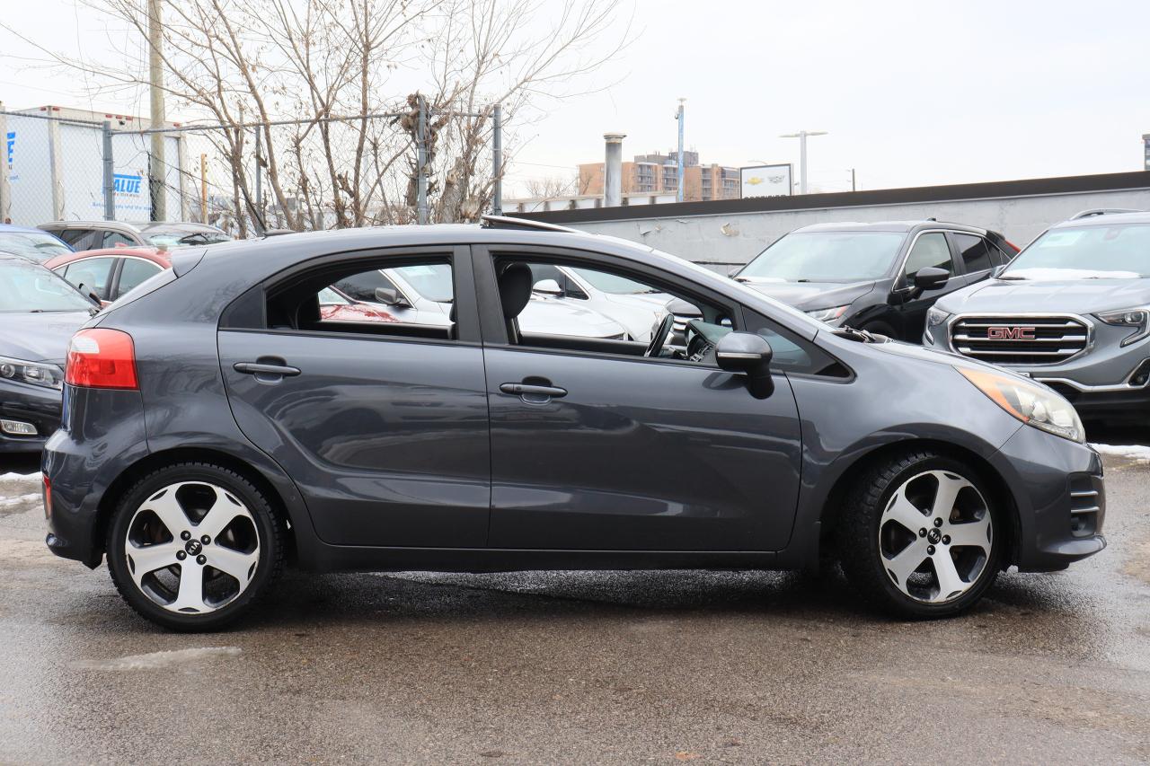 2016 Kia Rio EX | Auto | Leather | Sunroof | Nav | Cam | Alloys Photo48