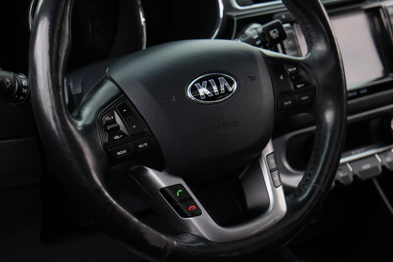 2016 Kia Rio EX | Auto | Leather | Sunroof | Nav | Cam | Alloys Photo17