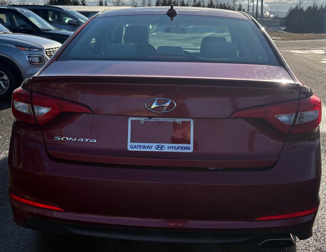 2015 Hyundai Sonata SE Photo3