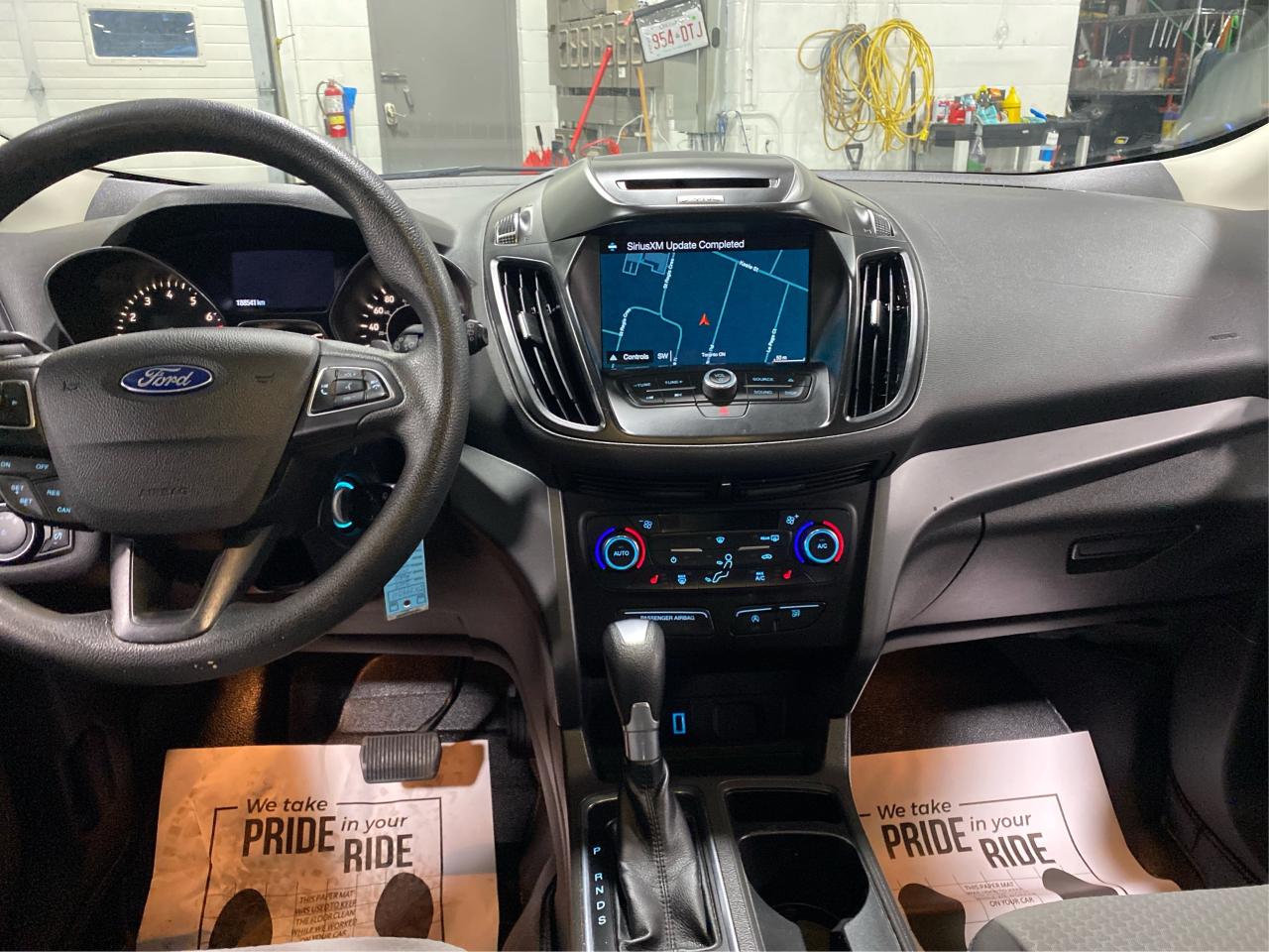 2017 Ford Escape 4WD 4dr SE Photo