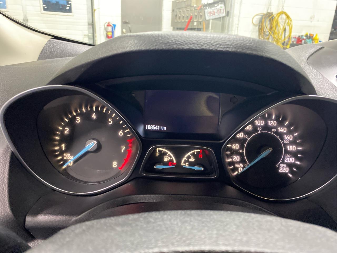 2017 Ford Escape 4WD 4dr SE Photo