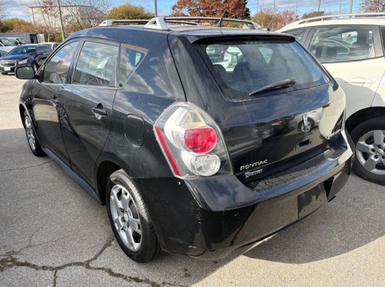2009 Pontiac Vibe AWD Photo4