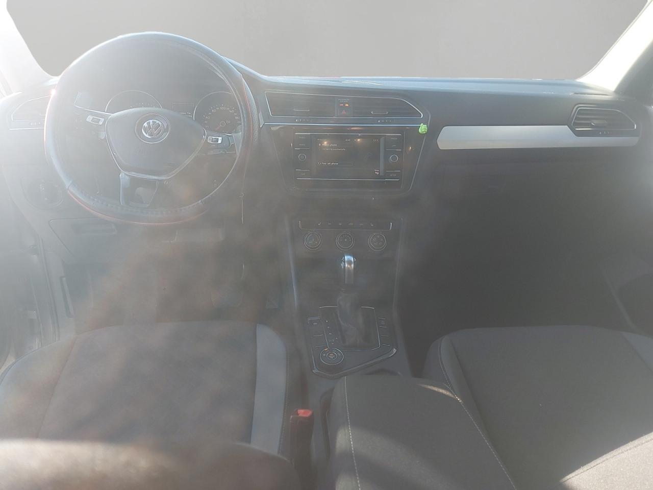 2019 Volkswagen Tiguan Trendline Photo2