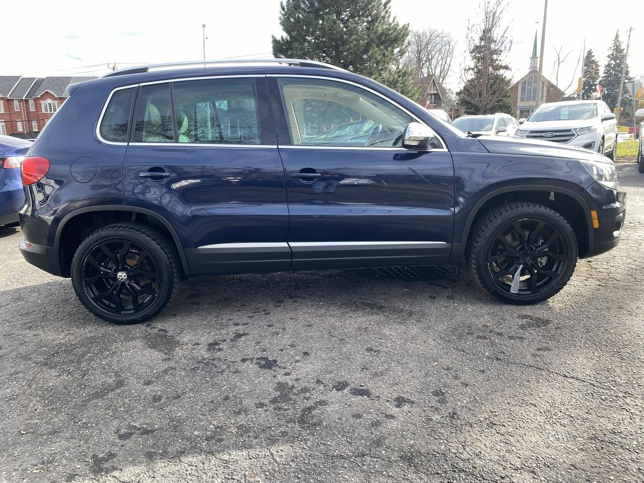 2014 Volkswagen Tiguan No Accidents/Highline/Leather/Panoroof/Navi/Camera Photo4