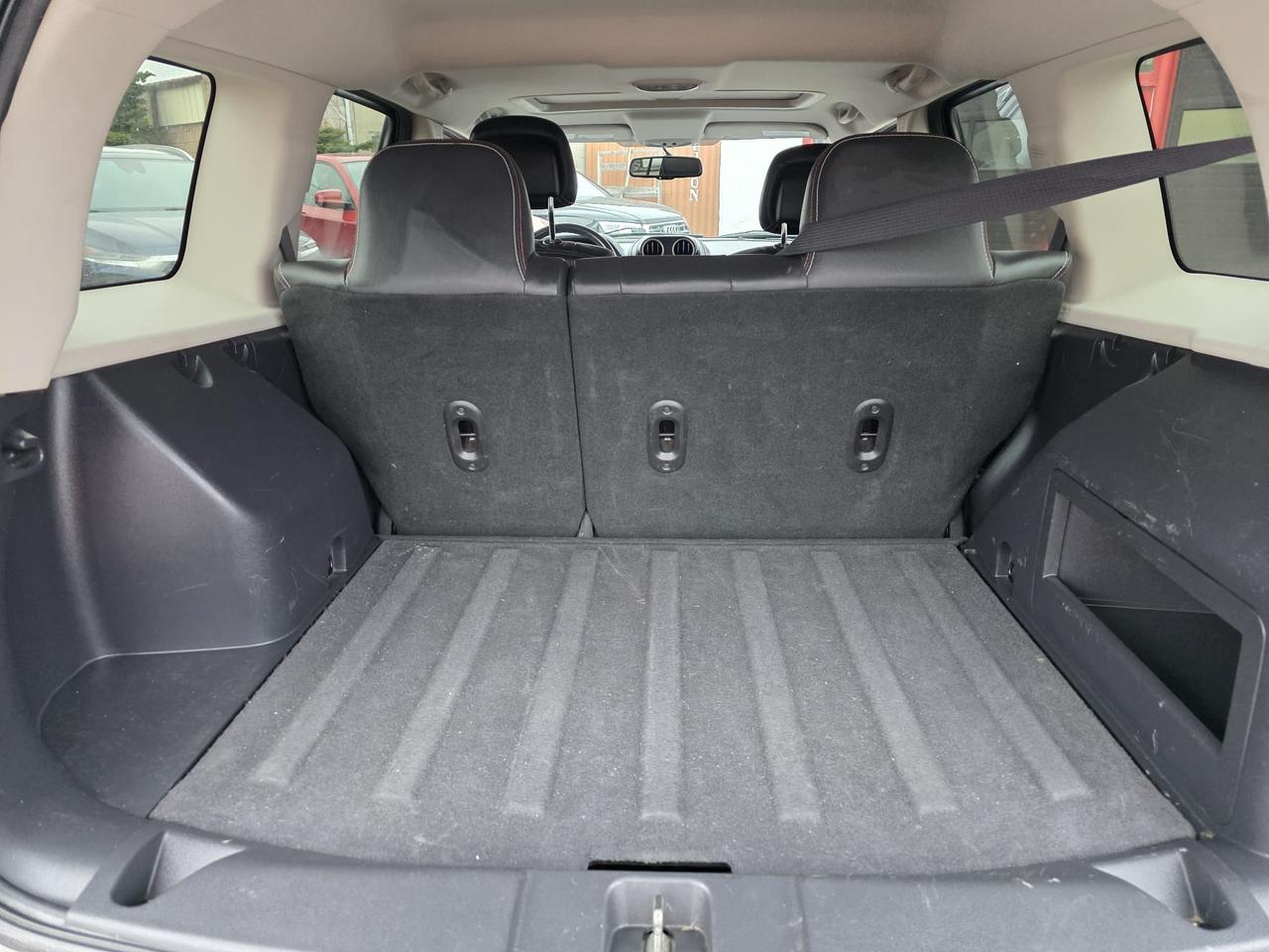 2016 Jeep Patriot 4WD 75th Anniversary Photo
