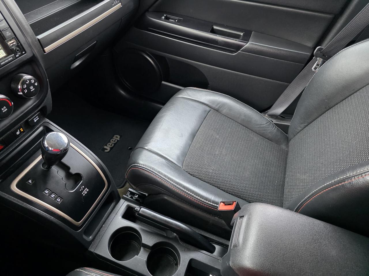 2016 Jeep Patriot 4WD 75th Anniversary Photo