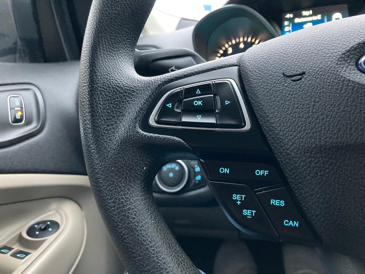 2018 Ford Escape SE 4WD - Photo #19