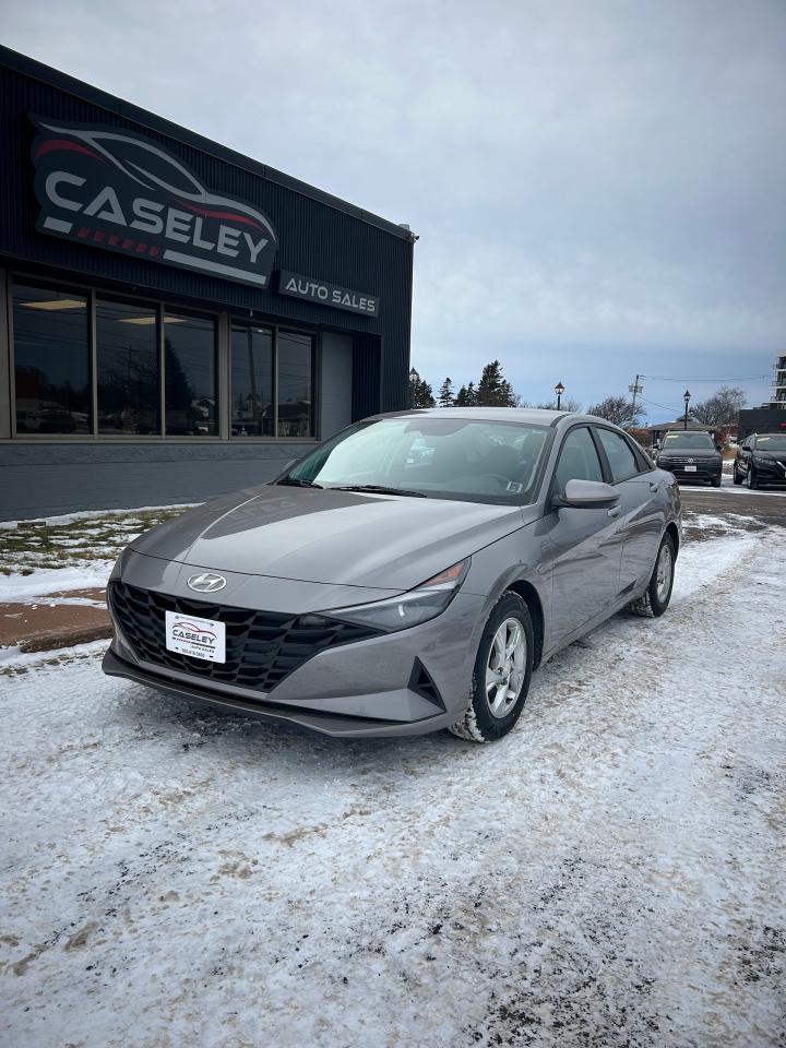 <p class=MsoNormal><span style=font-size: 14pt; color: #ba372a;><strong style=font-size: 24px;>$77/Weekly payments based on market value price of $20,998</strong></span></p><p class=MsoNormal><span style=font-size: 14pt; color: #000000;><strong>Easiest approval process on PEI&hellip; You are approved.</strong></span></p><p class=MsoNormal><span style=text-decoration: underline; color: #ba372a;><span style=font-size: 14pt;><strong>Here to help get you driving.</strong></span></span></p><p class=MsoNormal><strong>2 Month 4000 Km Limited Warranty Included</strong></p><p class=MsoNormal><strong>New MVI / Oil Change</strong></p><p class=MsoNormal><strong>100+ Multipoint inspection</strong></p><p class=MsoNormal><strong>Short term ownership options</strong></p><p class=MsoNormal><strong>Affordable Payments</strong></p><p>&nbsp;</p><p>&nbsp;</p><p class=MsoNormal><strong style=font-size: 10.6667px;>*Payment showcased based a short term ownership program O.A.C, payments estimated on value market pricing at time of posting and is subject to change without notice.</strong></p>