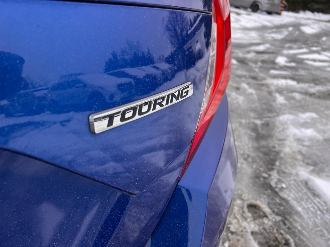 2019 Honda Civic Touring Photo