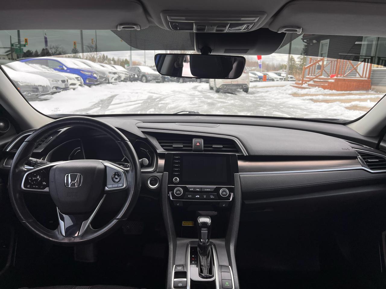 2019 Honda Civic Touring Photo