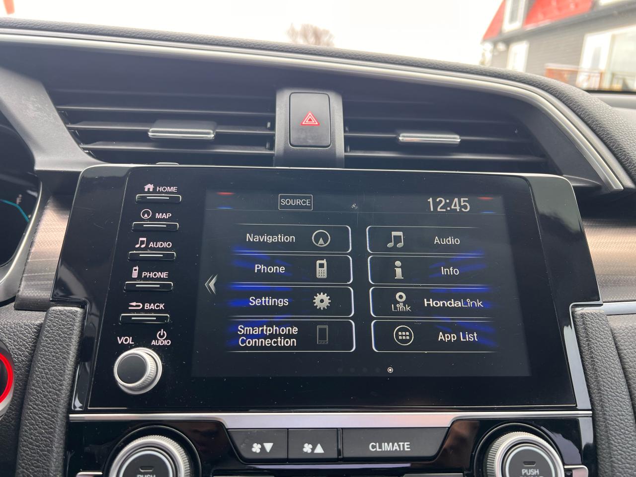 2019 Honda Civic Touring Photo