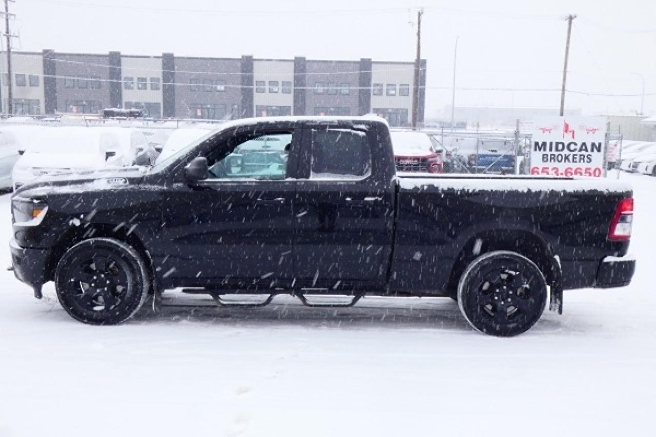 2023 Dodge Ram 1500 Warlock e-torqe4x4 Quad Cab 6'4" Box w/cloth seats - Photo #1