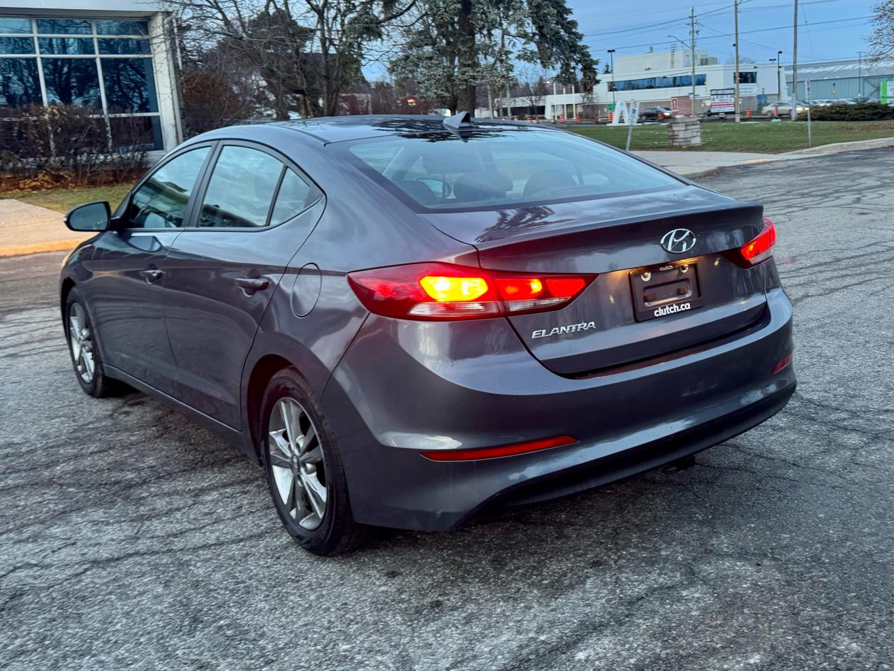 2017 Hyundai Elantra GL - Photo #8