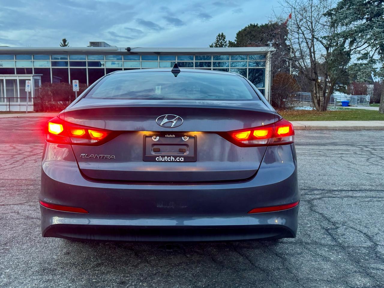 2017 Hyundai Elantra GL - Photo #6