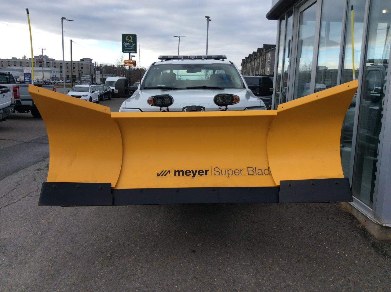 2025 Ford SUPER DUTY F-250 SRW XL Photo