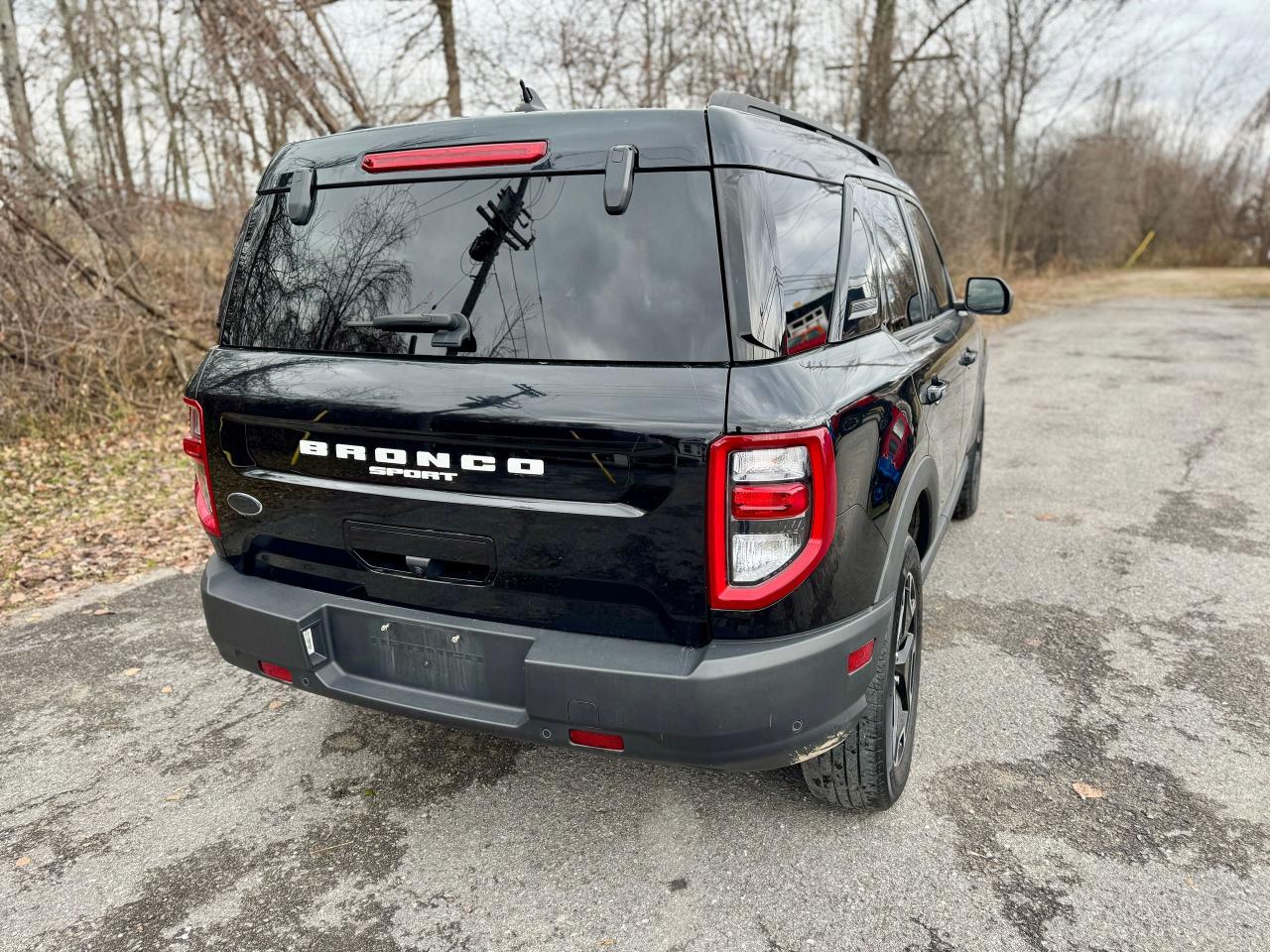 2021 Ford Bronco Sport Outer Banks 4WD $221 Bi-weekly with 0 Down - Photo #13