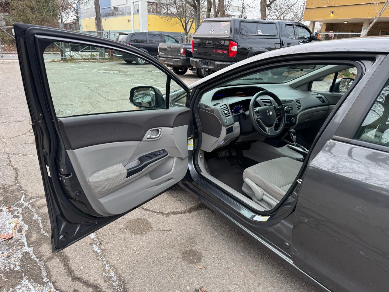 2012 Honda Civic LX - Photo #9