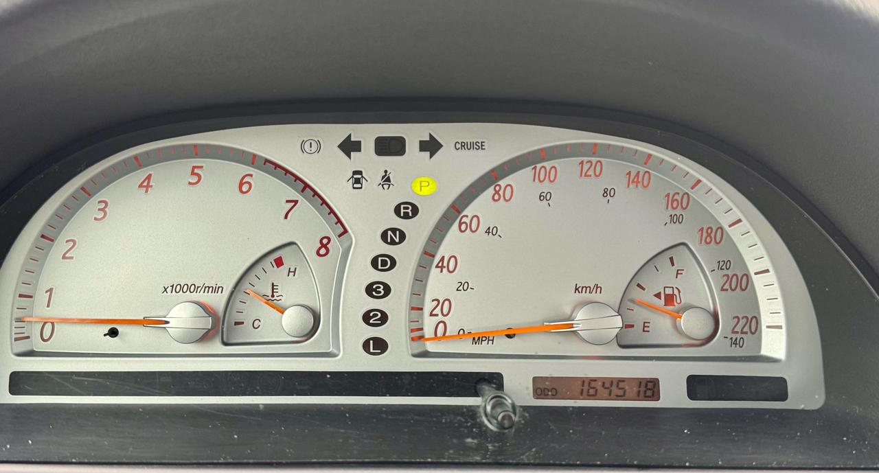 2003 Toyota Camry LE FINANCING AVAILABLE Photo11