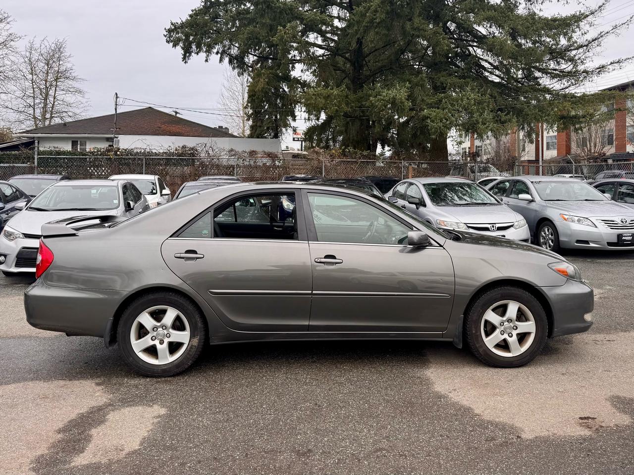 2003 Toyota Camry LE FINANCING AVAILABLE Photo4