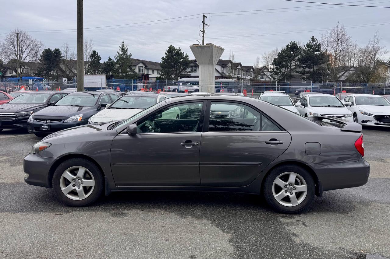 2003 Toyota Camry LE FINANCING AVAILABLE Photo8
