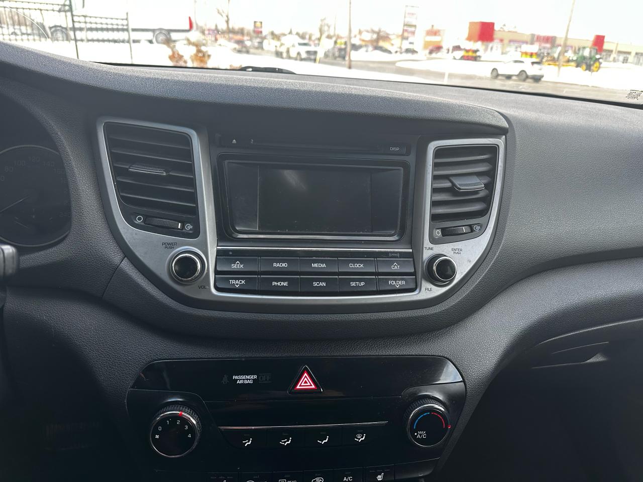 2016 Hyundai Tucson Premium - Photo #8