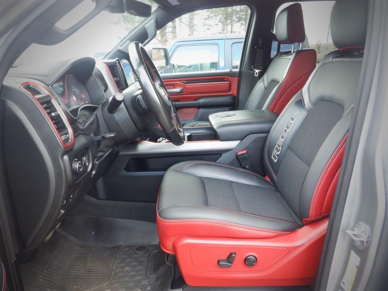 2022 RAM 1500 Rebel - Photo #4