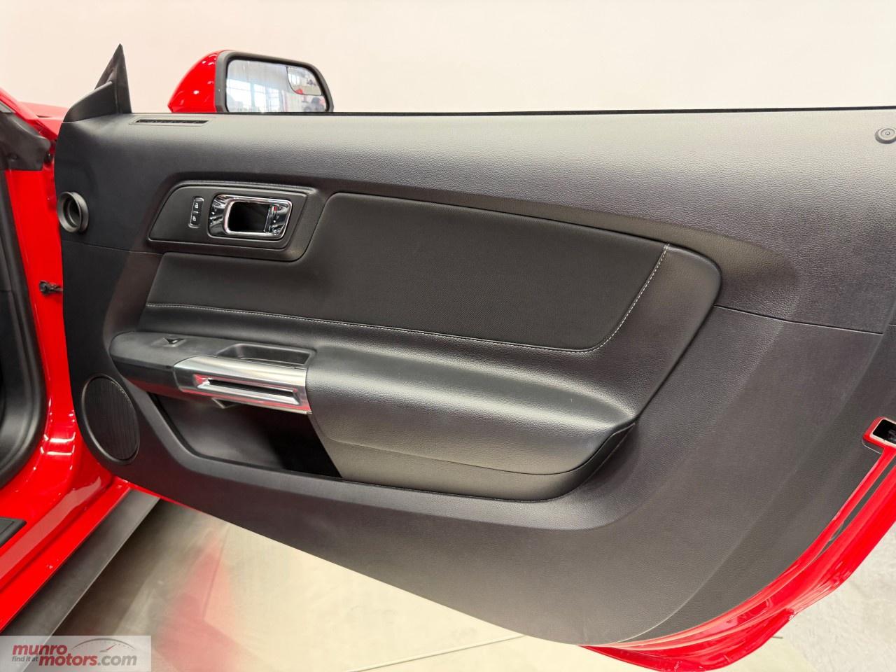 2017 Ford Mustang 2DR CONV V6 Photo