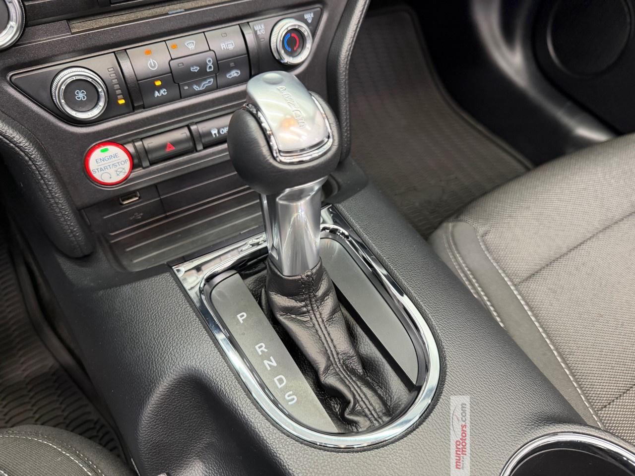 2017 Ford Mustang 2DR CONV V6 Photo