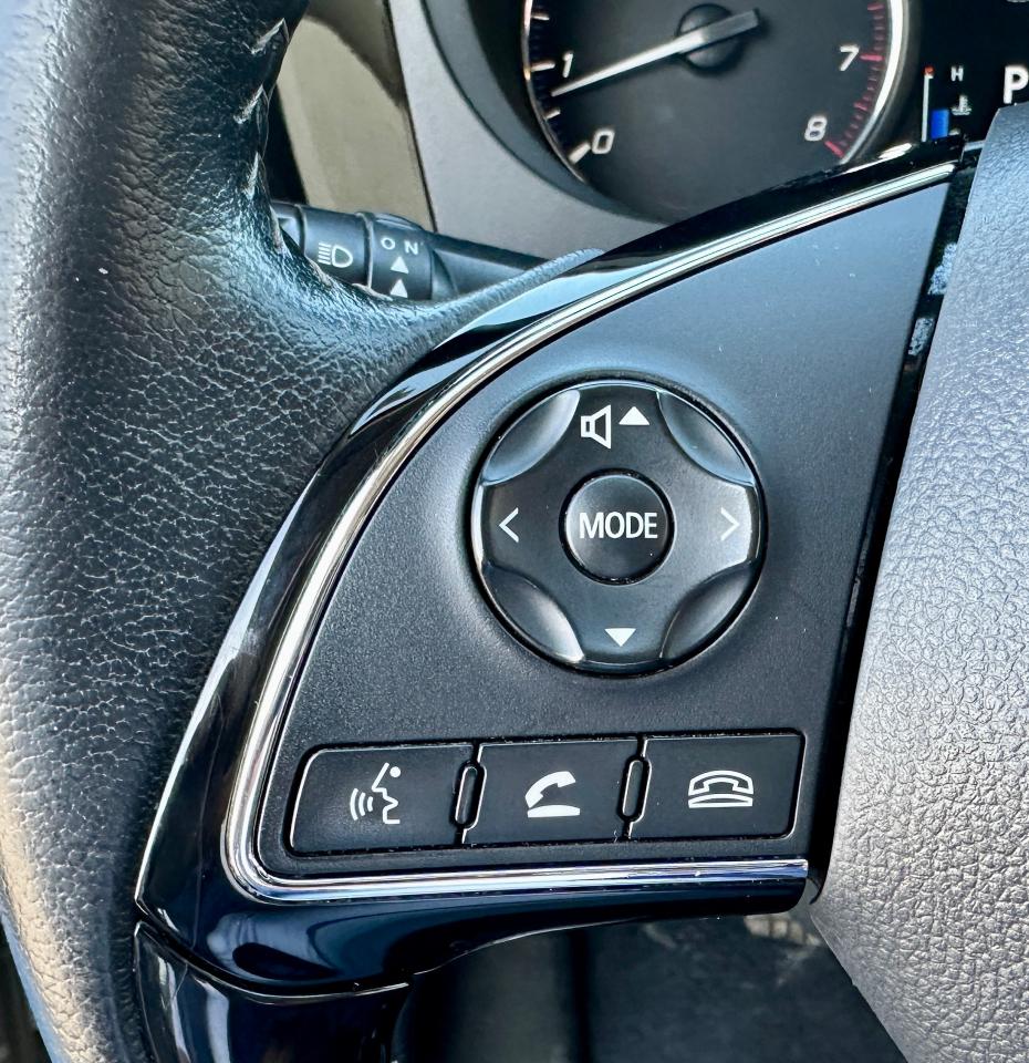 2020 Mitsubishi Outlander ES | CLEAN CARFAX | HEATED SEATS | BACK UP CAM | Photo