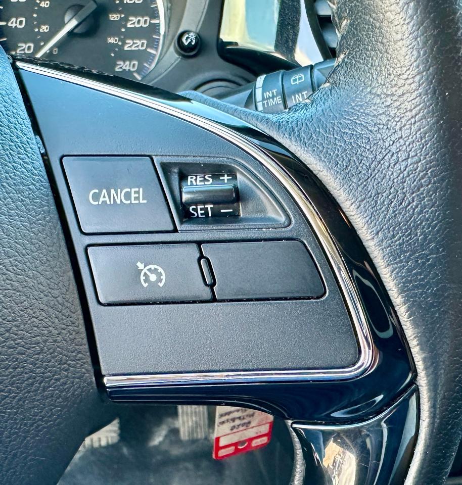 2020 Mitsubishi Outlander ES | CLEAN CARFAX | HEATED SEATS | BACK UP CAM | Photo