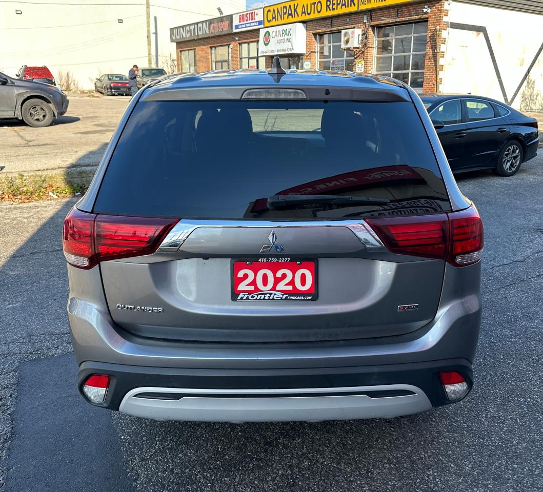 2020 Mitsubishi Outlander ES | CLEAN CARFAX | HEATED SEATS | BACK UP CAM | Photo