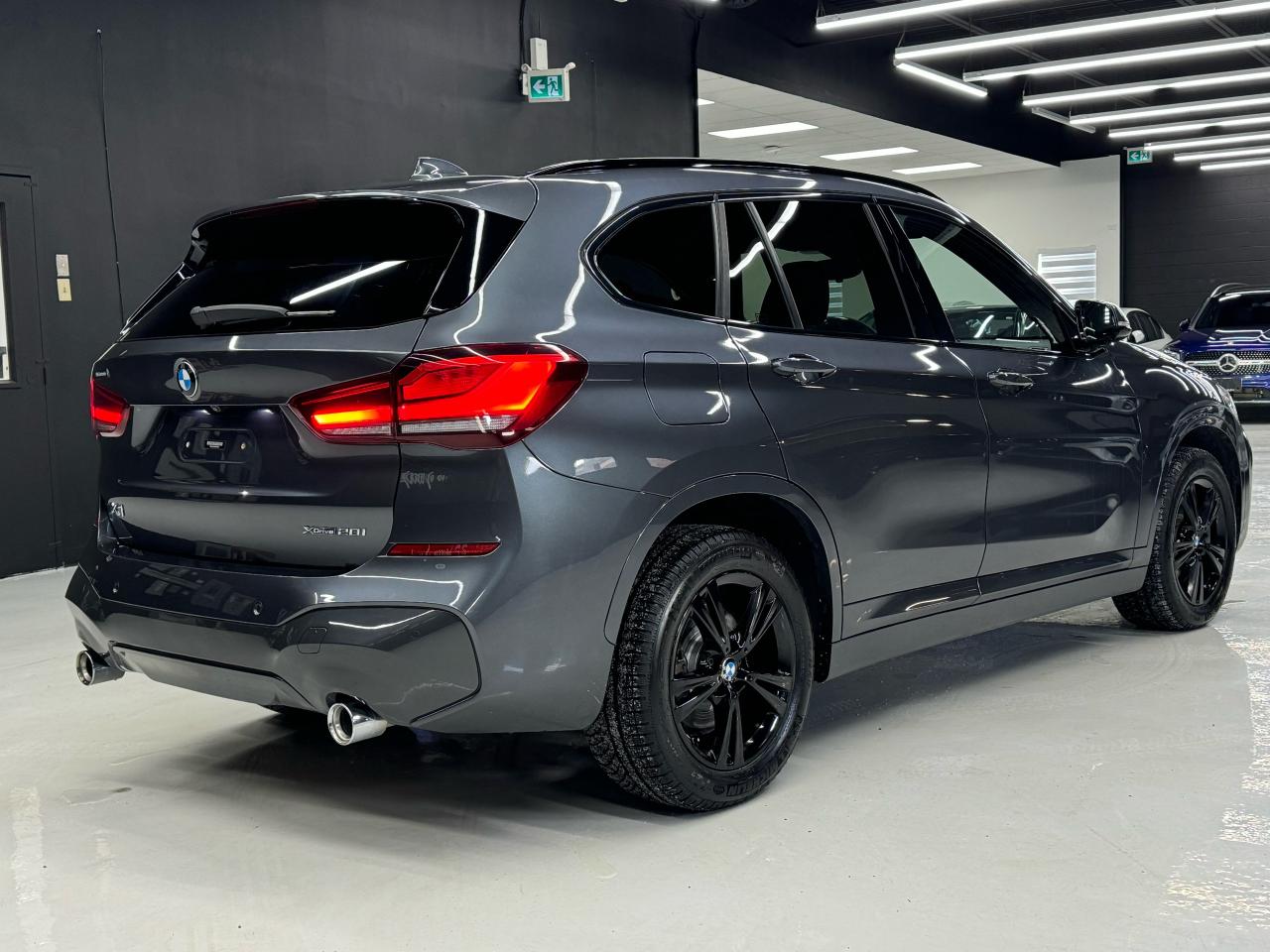 2021 BMW X1 M SPORT|NAV|BACKUP|FCW|LKA|AMBIENT LIGHTING| - Photo #4