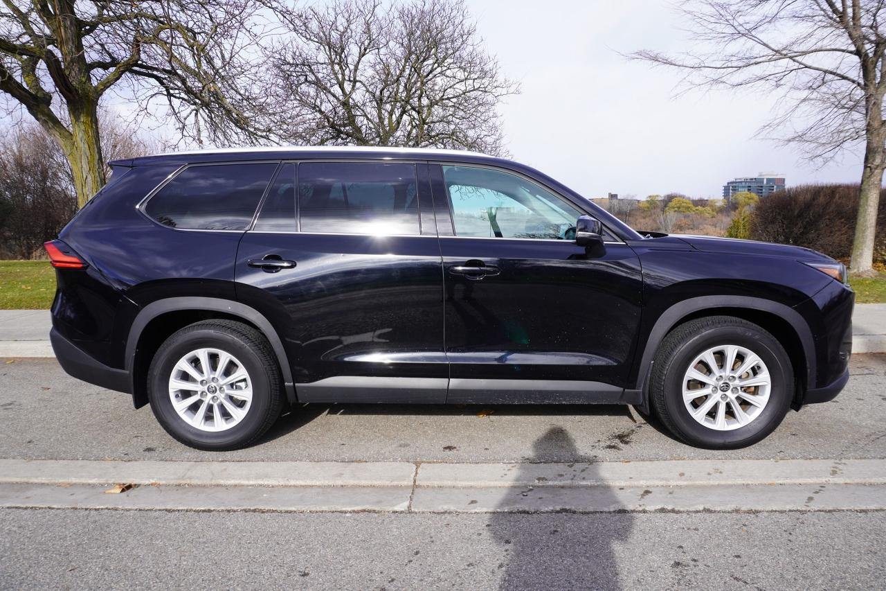 2024 Toyota Grand Highlander 1 OWNER / XLE HYBRID/ NO ACCIDENTS / 8 PASS/ LOCAL - Photo #5