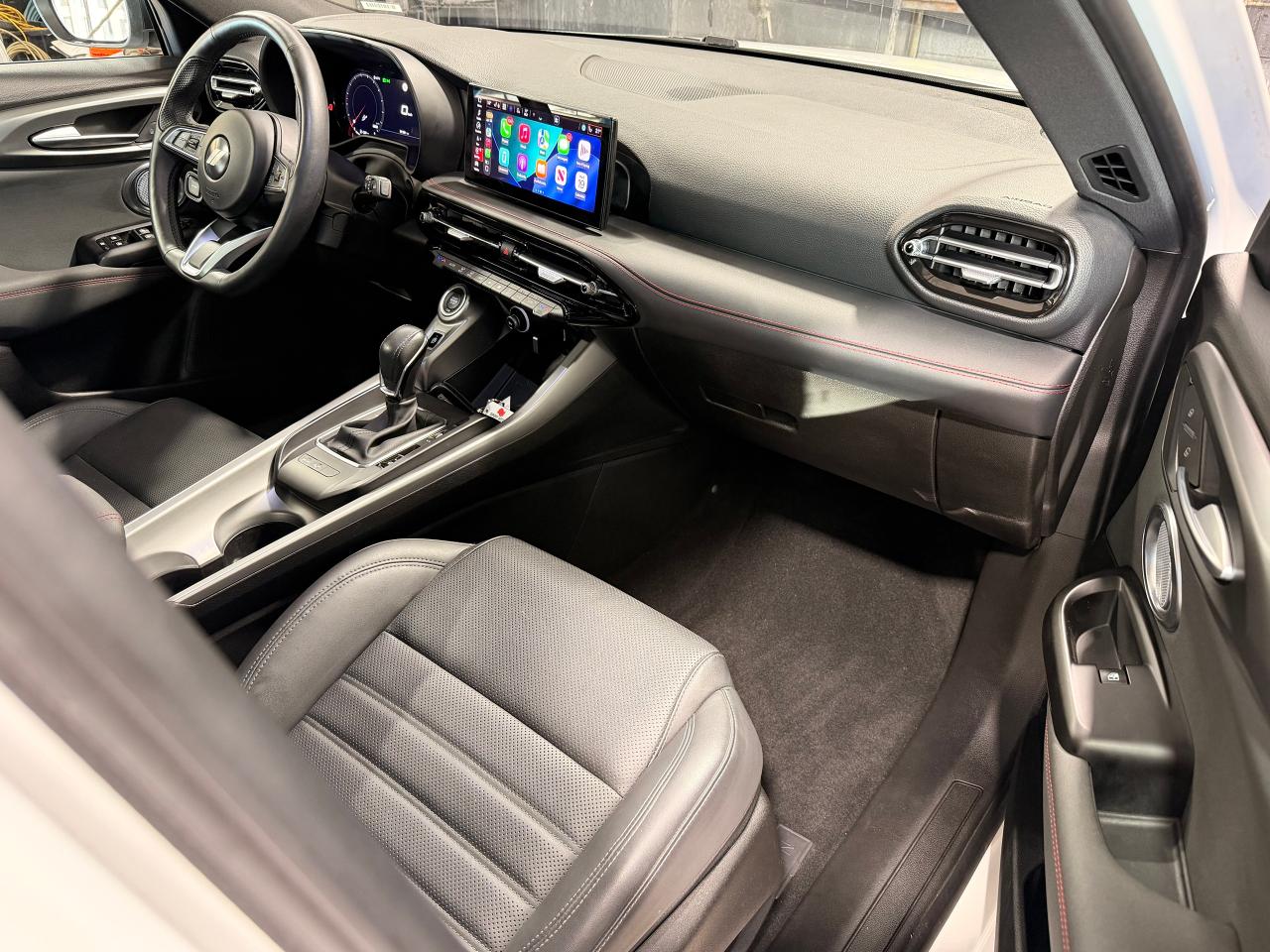 2024 Dodge Hornet GT Plus AWD+Roof+Leather+CLEAN CARFAX Photo