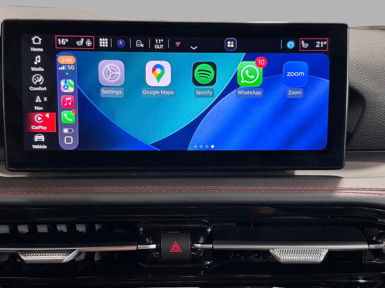 2024 Dodge Hornet GT Plus AWD+Roof+Leather+CLEAN CARFAX Photo