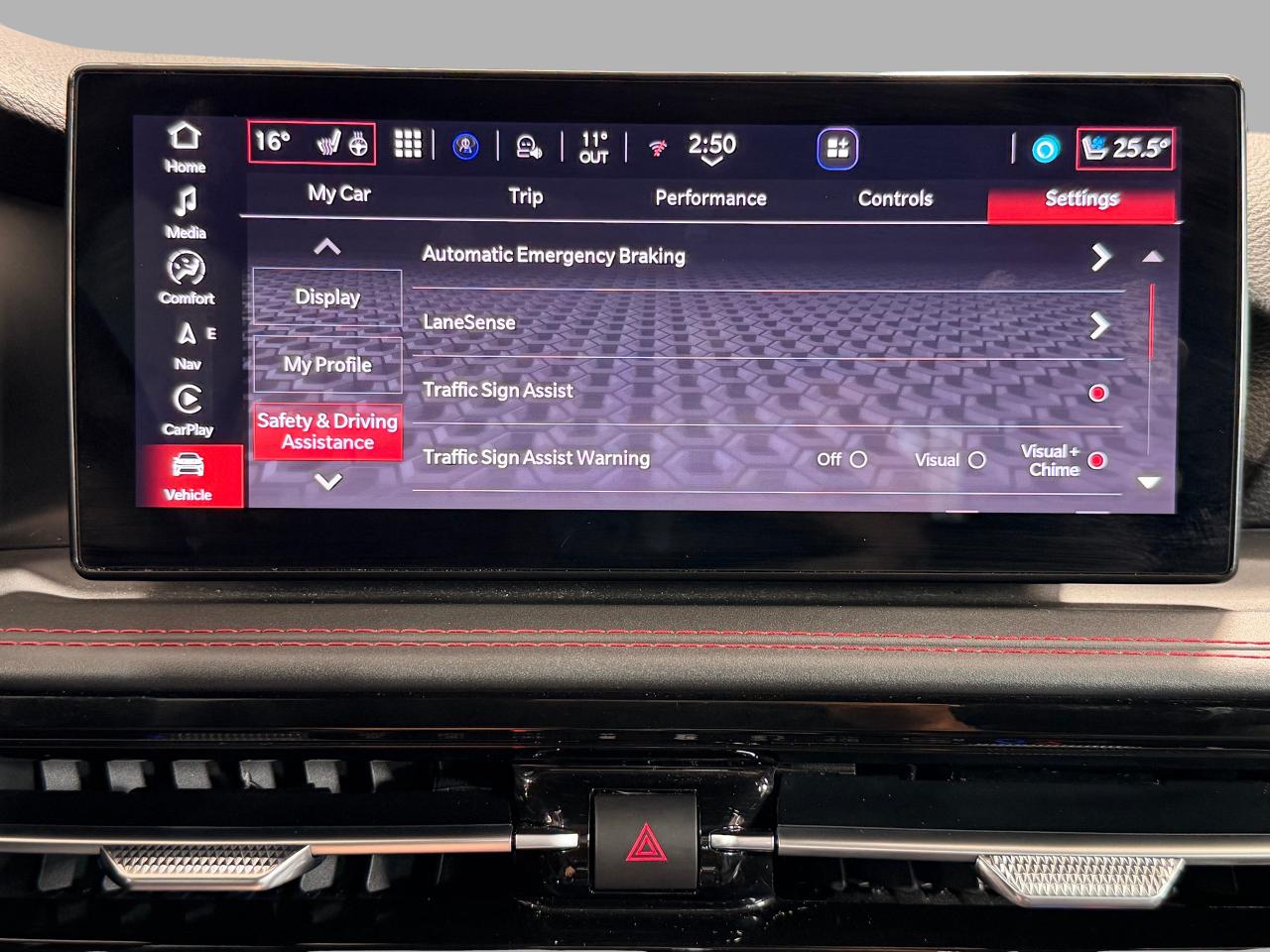 2024 Dodge Hornet GT Plus AWD+Roof+Leather+CLEAN CARFAX Photo