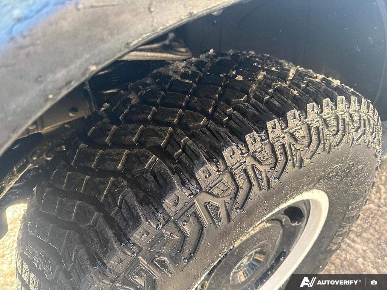 2024 Ford Bronco Heritage Limited Edition 664A LUX PKG | RARE! | ACCIDENT FREE | 1 OWNER | Photo