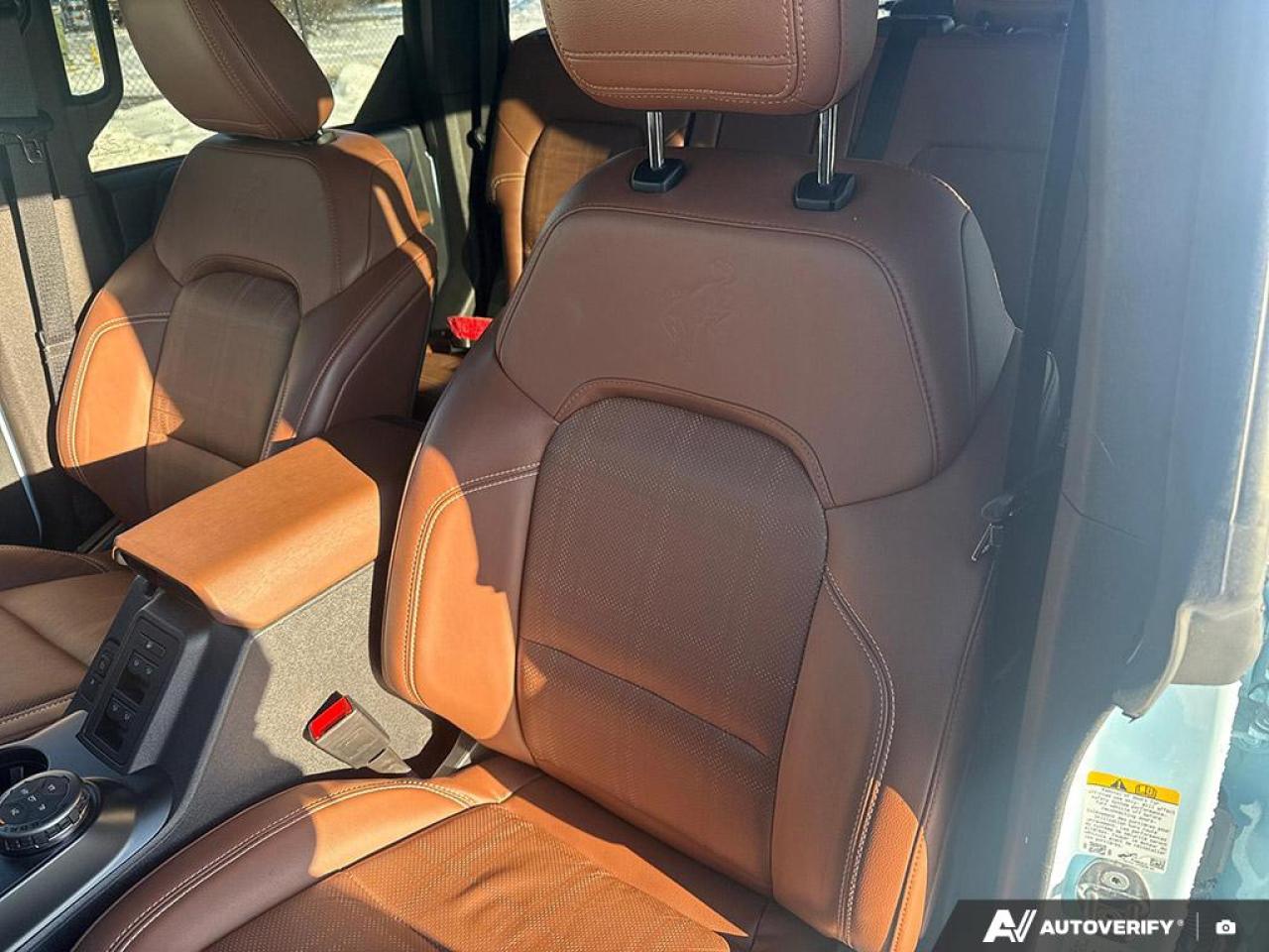 2024 Ford Bronco Heritage Limited Edition 664A LUX PKG | RARE! | ACCIDENT FREE | 1 OWNER | Photo