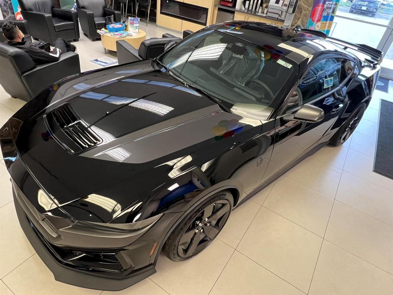 2025 Ford Mustang Dark Horse | CASH DEAL | Photo3