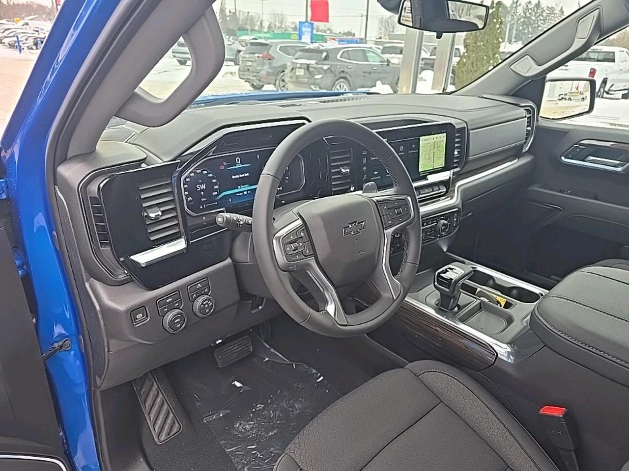 2026 Chevrolet Silverado 1500 RST Photo3