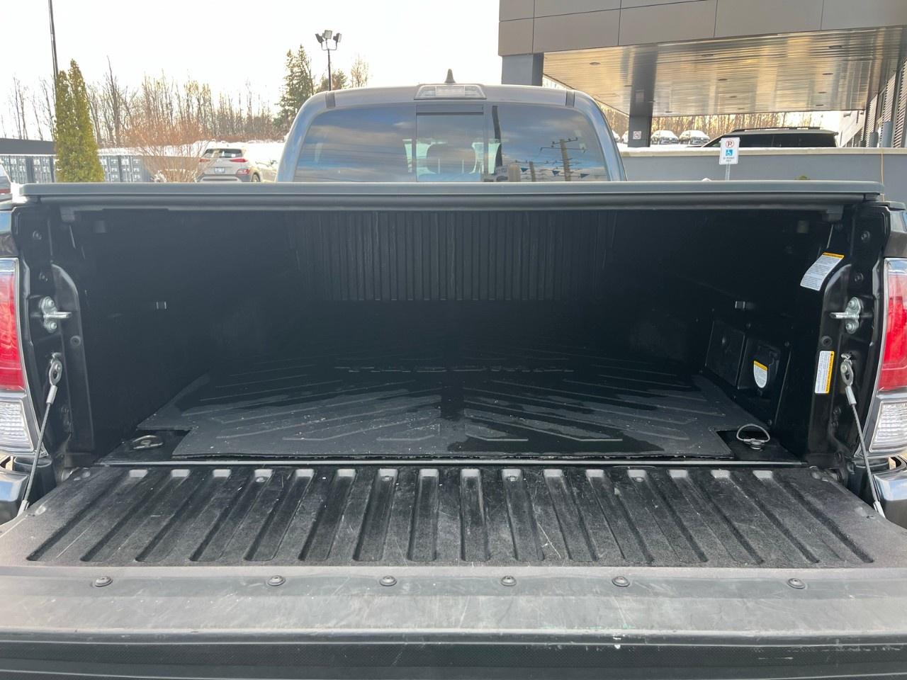 2023 Toyota Tacoma 4x4 Double Cab Auto Photo