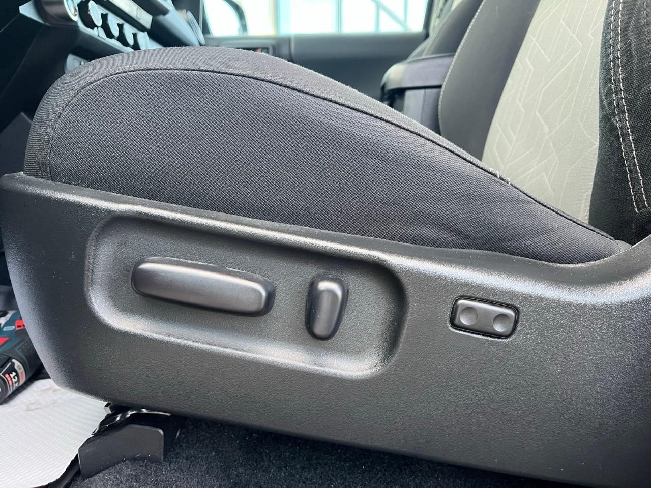 2023 Toyota Tacoma 4x4 Double Cab Auto Photo